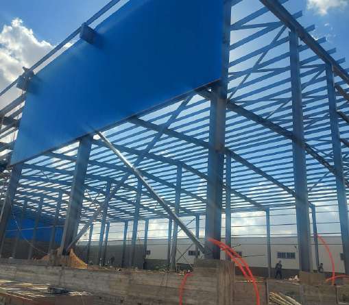 Steel facade and blue cladding on the building exterior